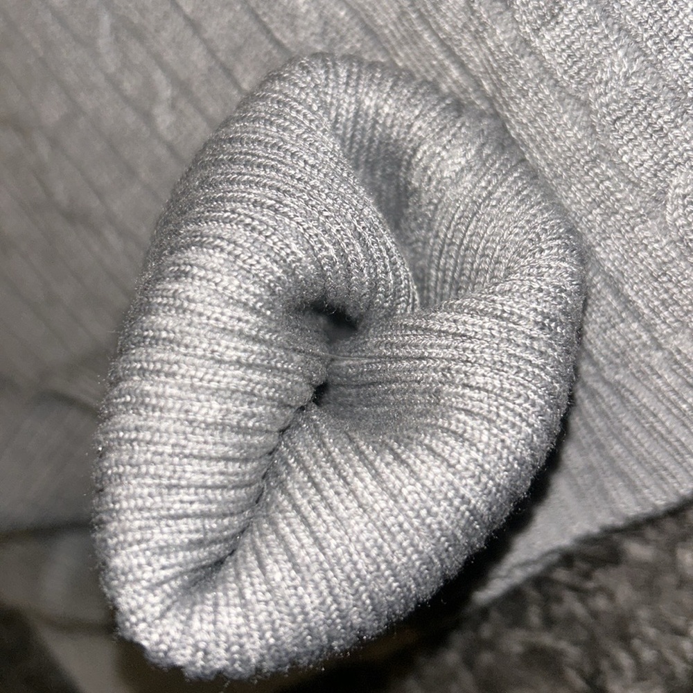 It runs small, my measurements are 25 waist and 35 bust, fits almost perfect